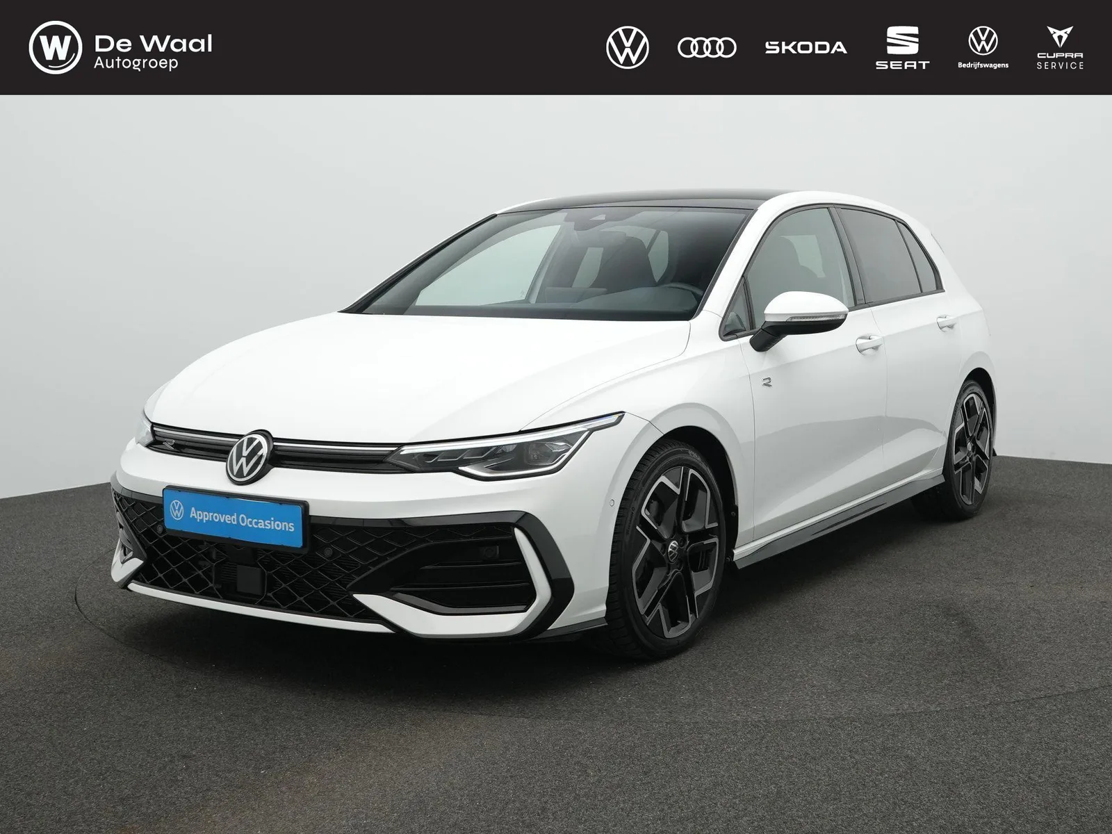 Volkswagen Golf (2025) — foto 1