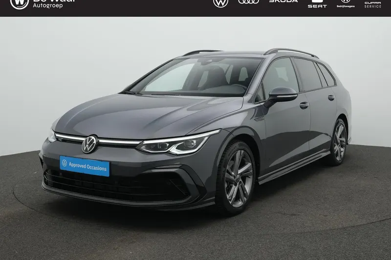 Volkswagen Golf (2024)