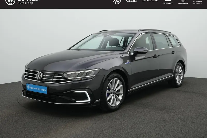 Volkswagen Passat (2022)