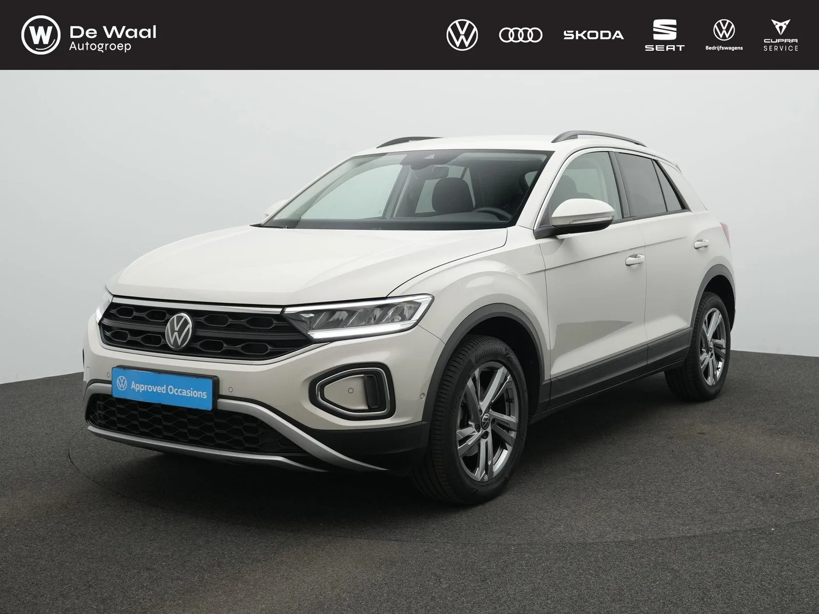 Volkswagen T-Roc (2022) — foto 1