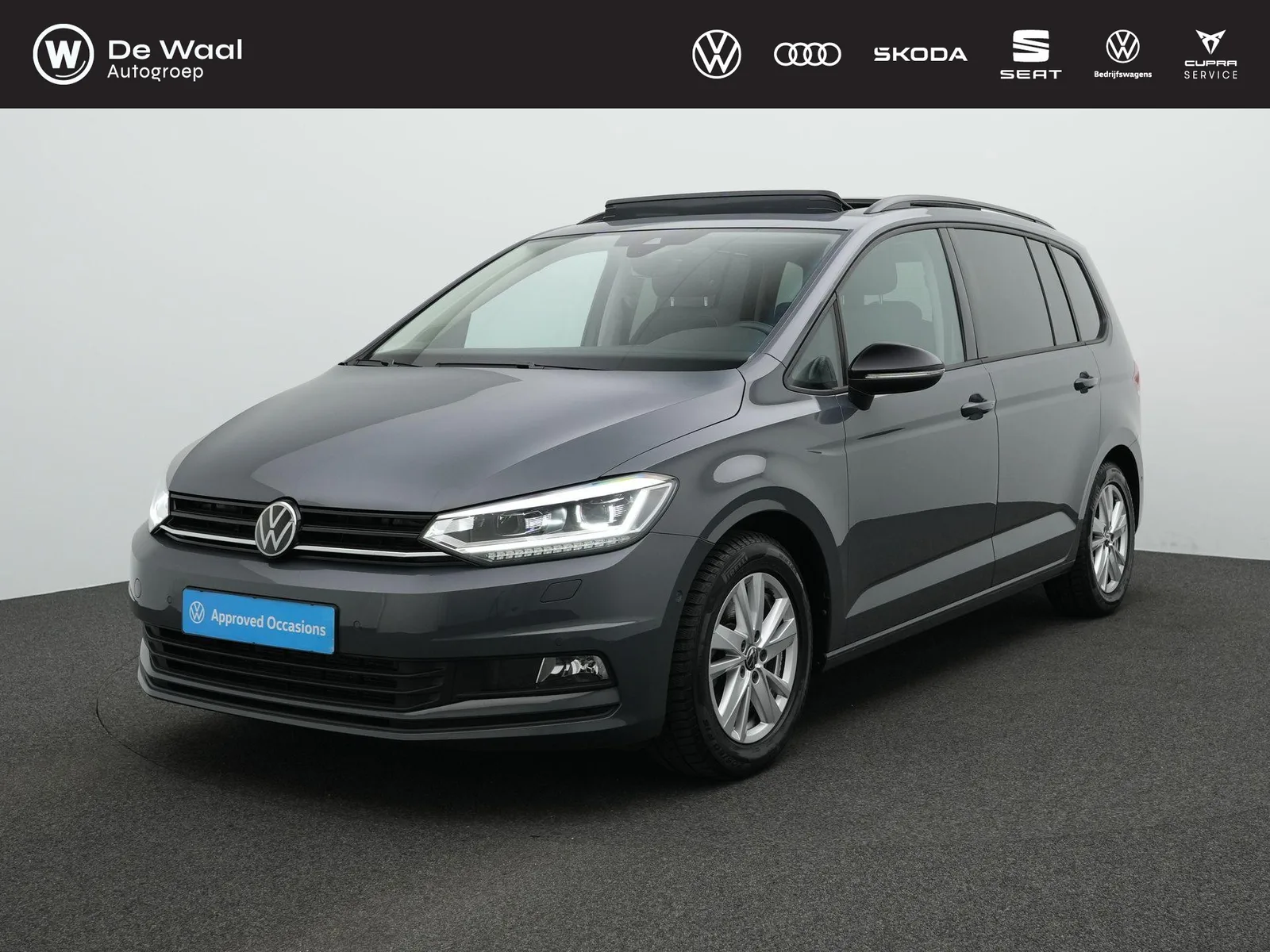 Volkswagen Touran (2025) — foto 1