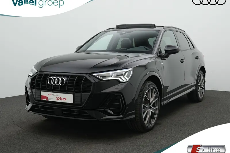 Audi Q3 (2022)