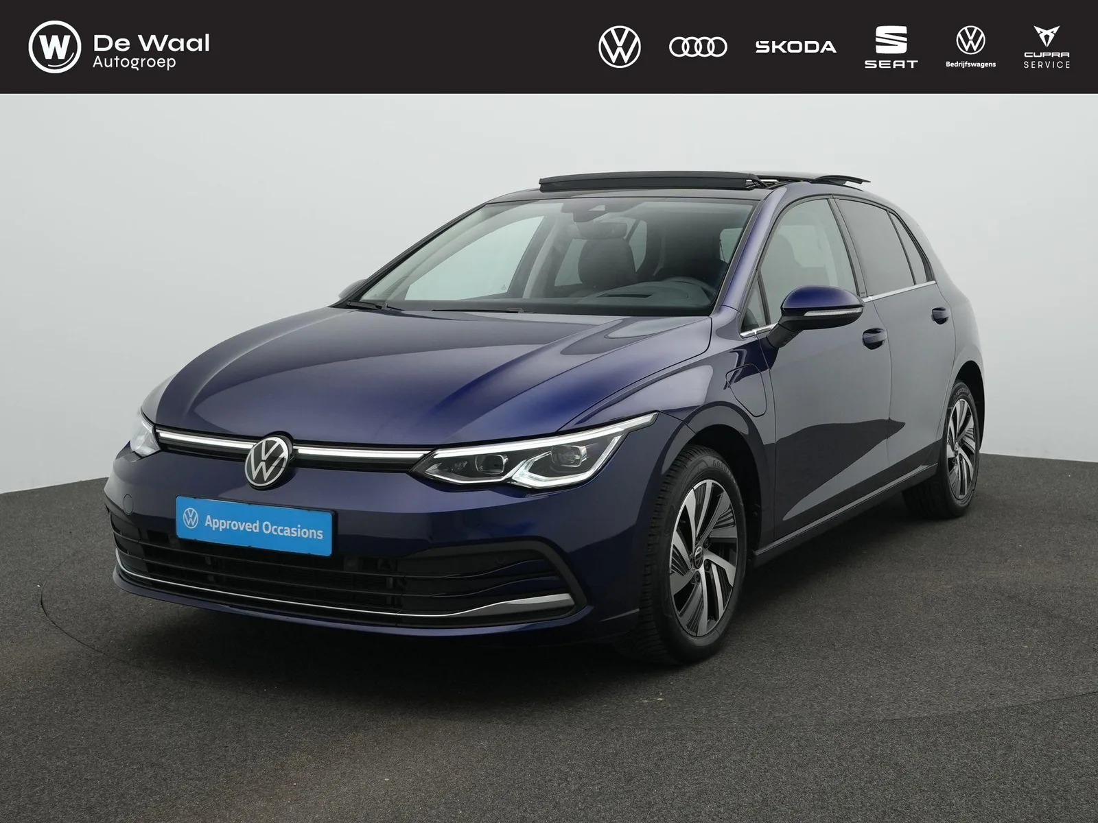 Volkswagen Golf (2022) — foto 1