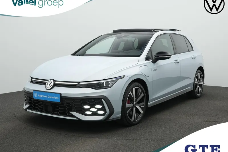 Volkswagen Golf (2024)
