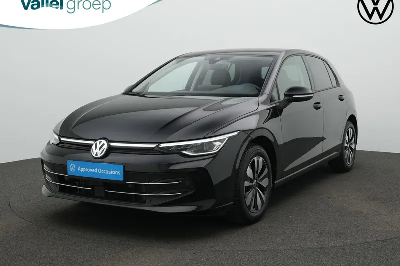 Volkswagen Golf (2025)