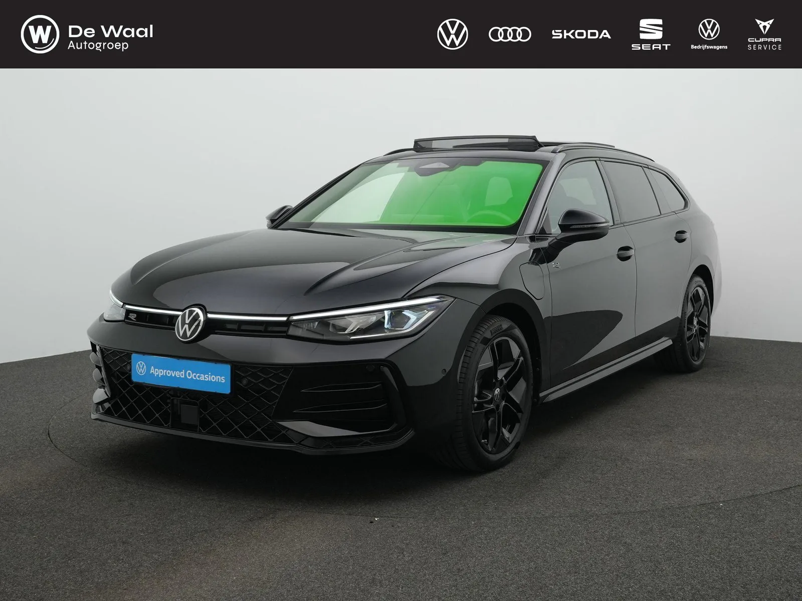 Volkswagen Passat (2025) — foto 1