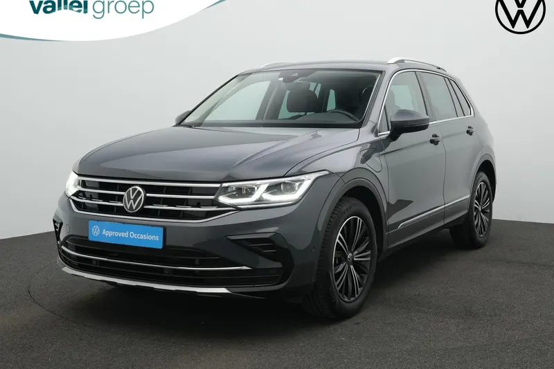 Volkswagen Tiguan (2022)