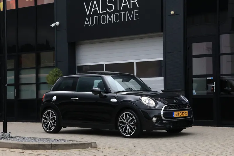 MINI Cooper S (2015)