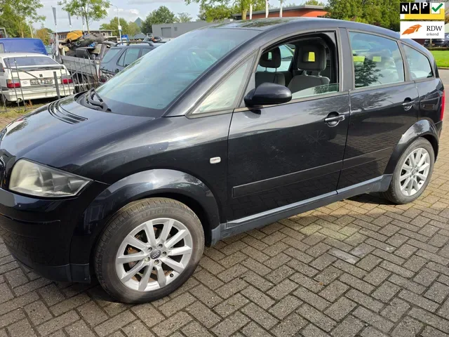 Audi A2 (2003) — foto 1