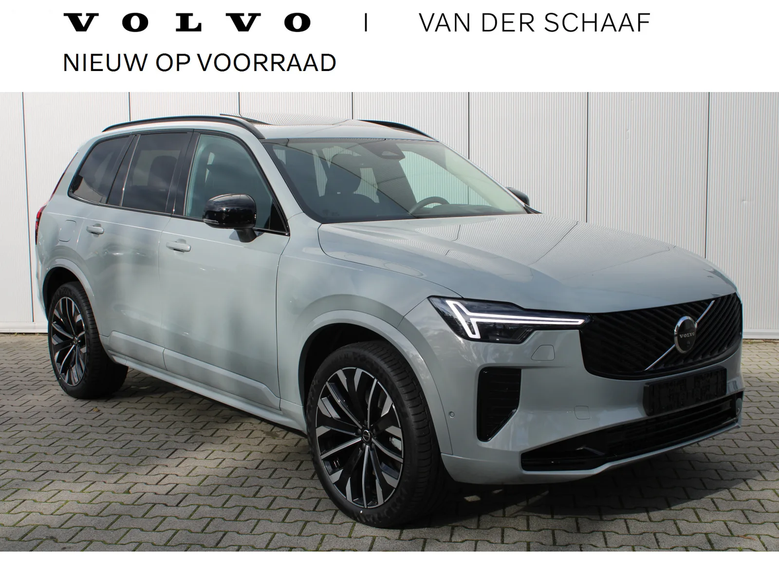 Volvo XC90 (2026) — foto 1