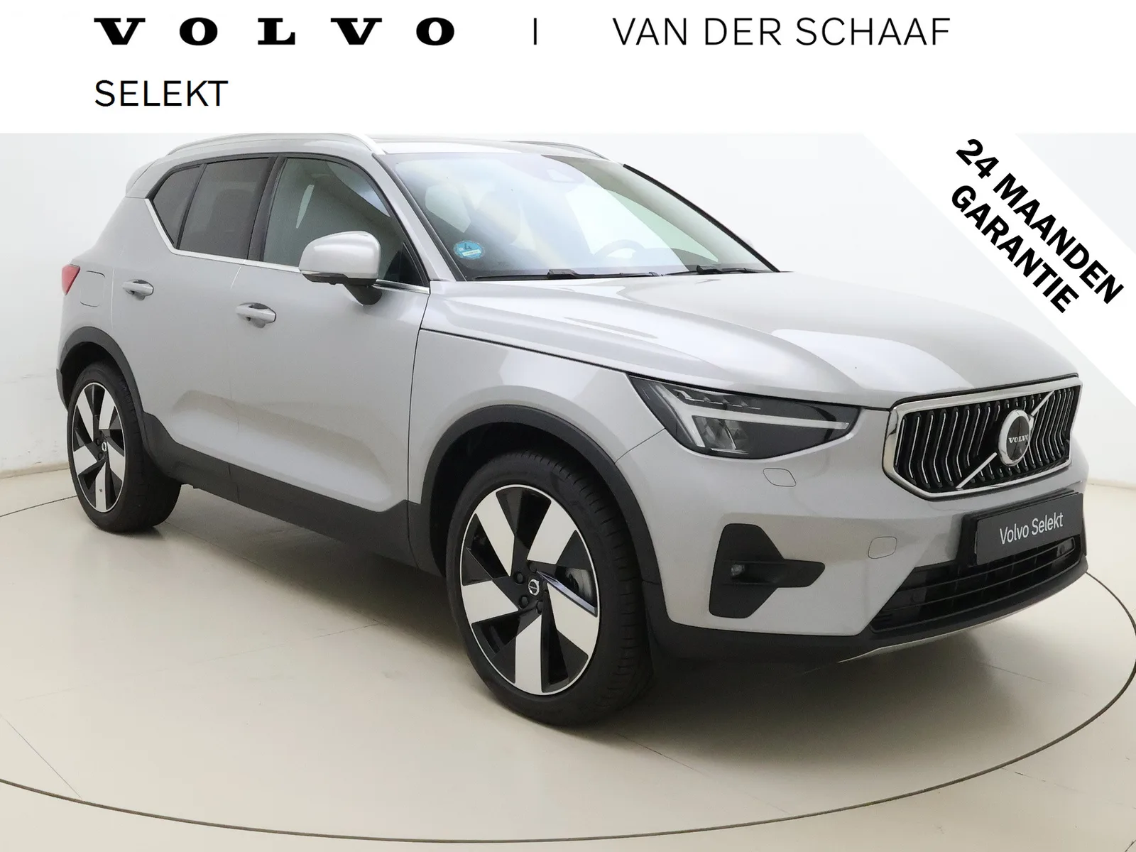 Volvo XC40 (2023) — foto 1