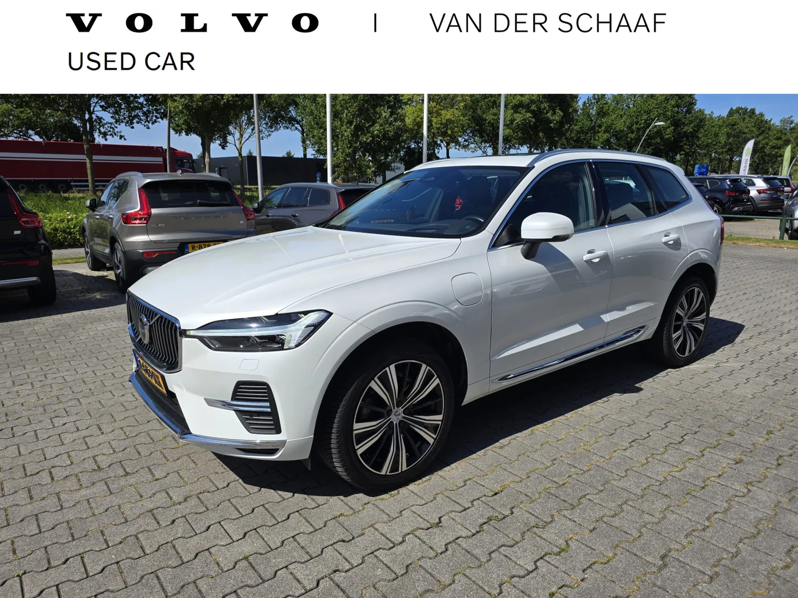 Volvo XC60 (2021) — foto 1