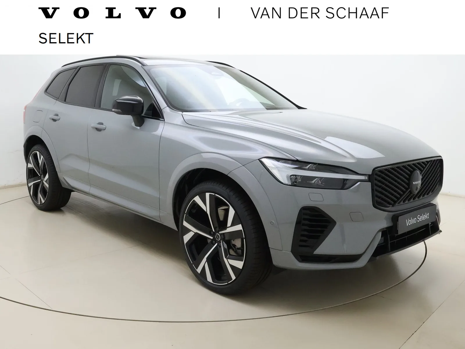 Volvo XC60 (2026) — foto 1