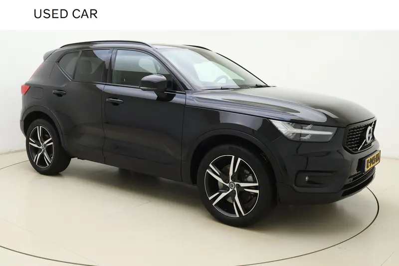 Volvo XC40 (2021)