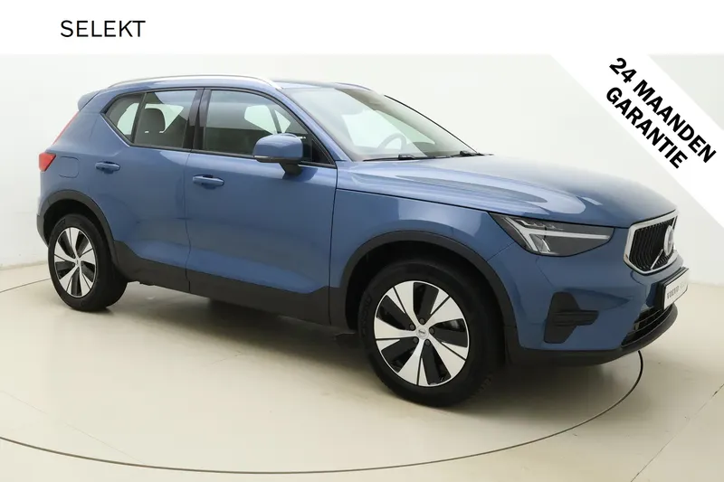 Volvo XC40 (2025)