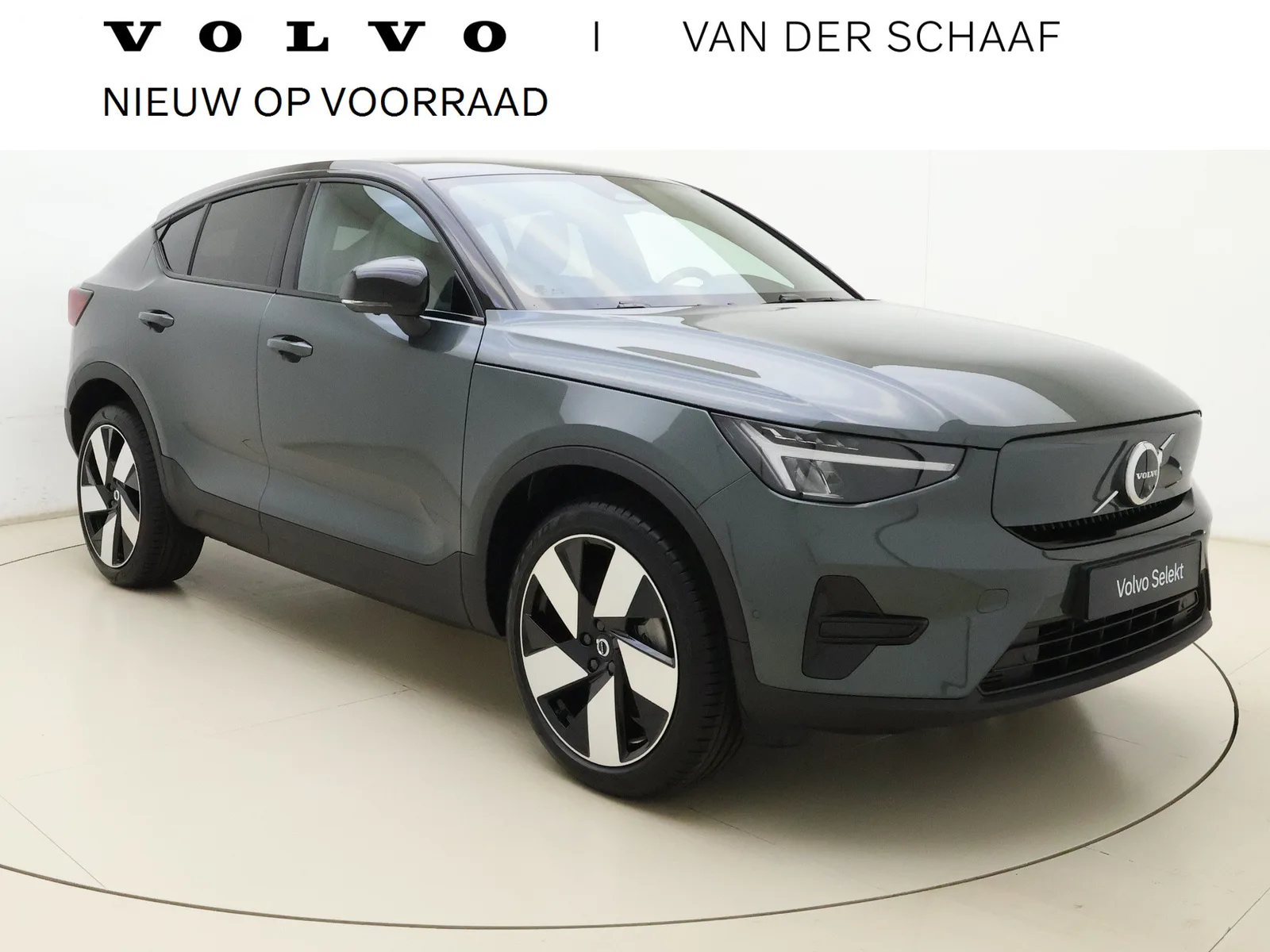 Volvo EC40 (2026) — foto 1