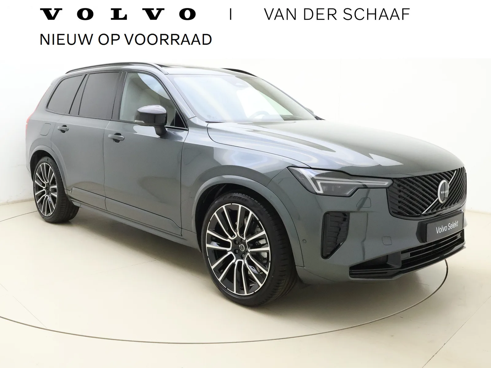 Volvo XC90 (2026) — foto 1