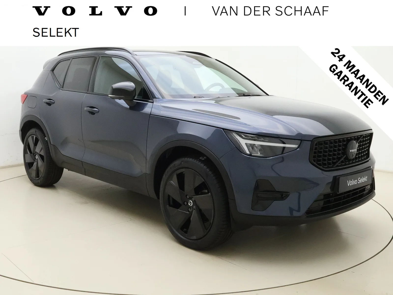 Volvo XC40 (2025) — foto 1