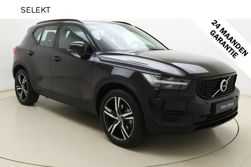 Volvo XC40 (2022)