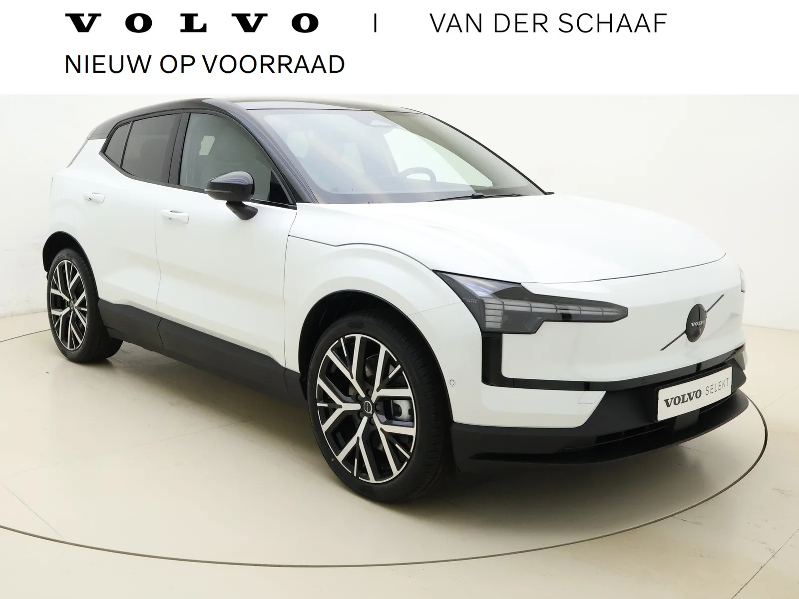 Volvo EX30 (2026) — foto 1
