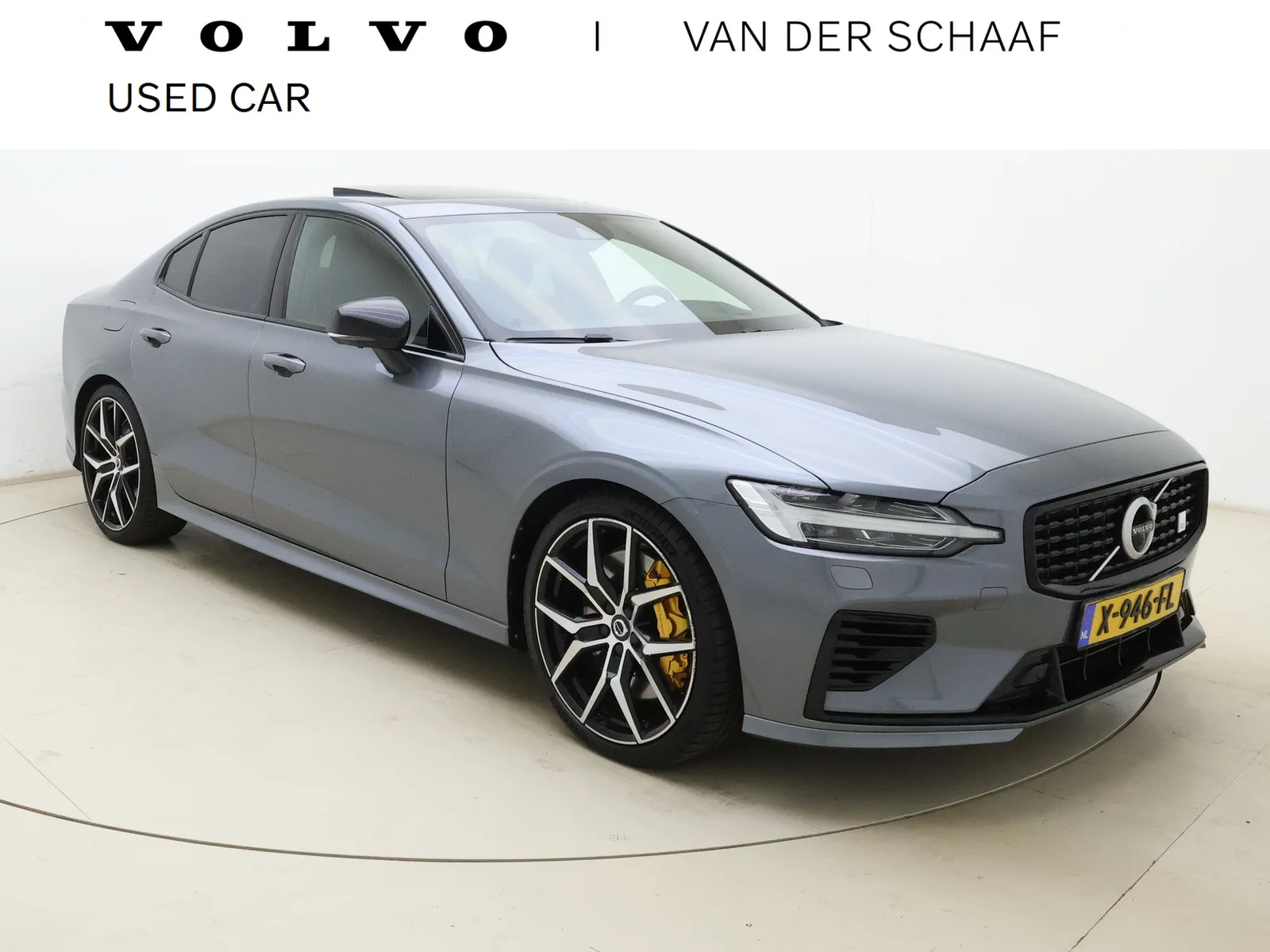 Volvo S60 (2021) — foto 1