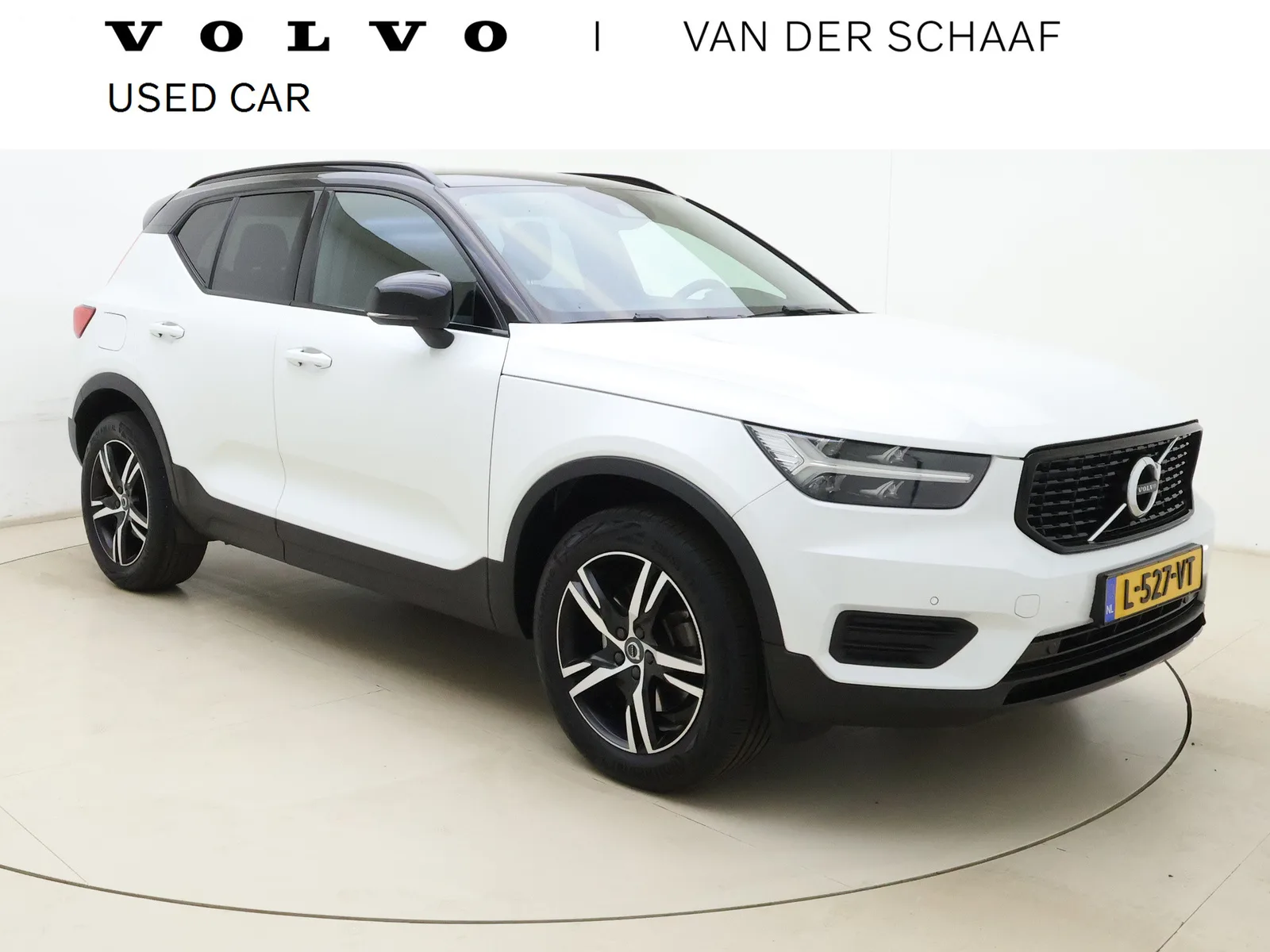 Volvo XC40 (2021) — foto 1