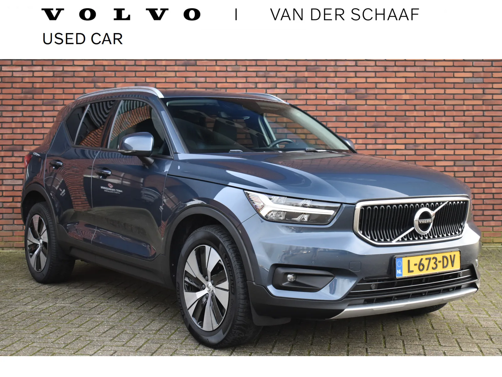 Volvo XC40 (2021) — foto 1