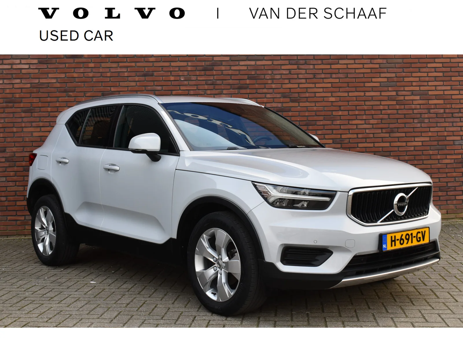 Volvo XC40 (2020) — foto 1