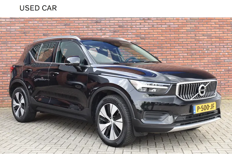 Volvo XC40 (2022)
