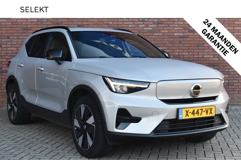 Volvo XC40 (2024)