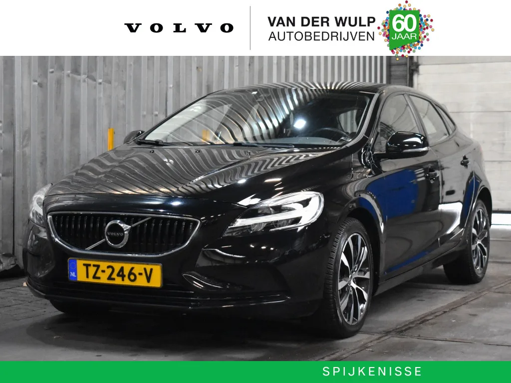Volvo V40 (2018) — foto 1
