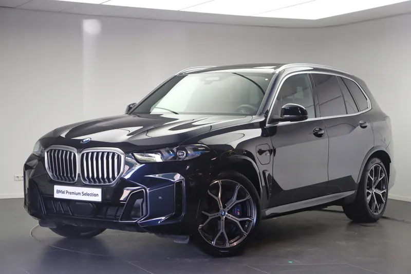 BMW X5 (2024)