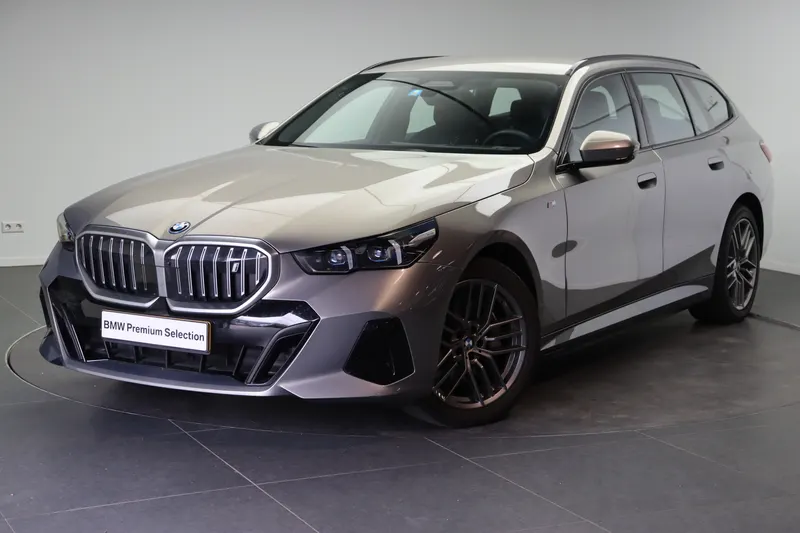 BMW i5 (2024)