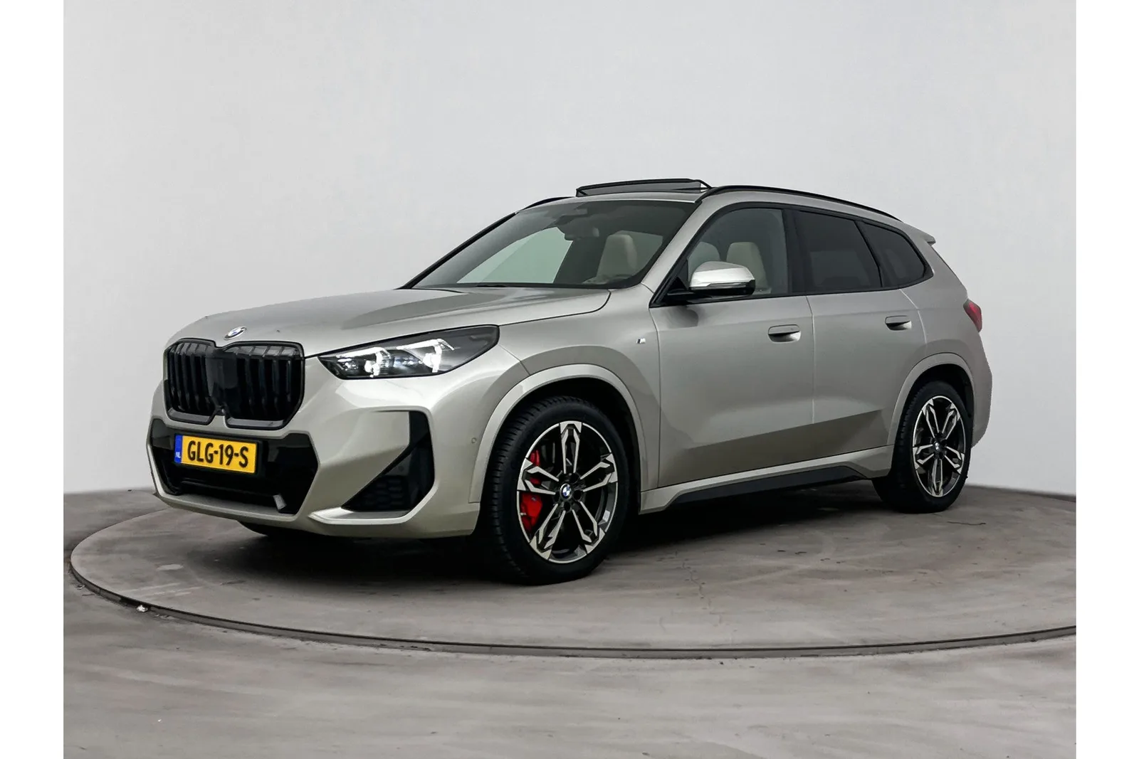 BMW X1 (2024) — foto 1