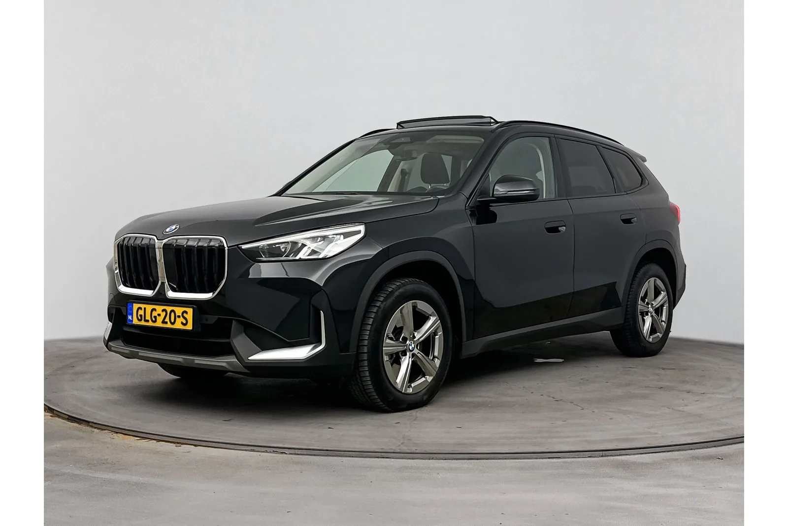 BMW X1 (2024) — foto 1