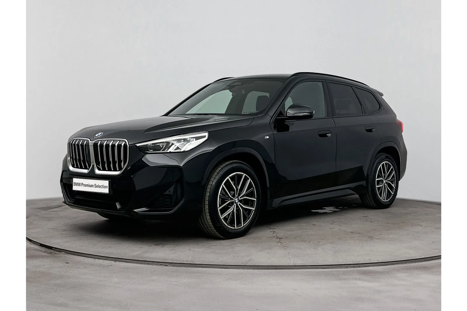 BMW X1 (2023) — foto 1