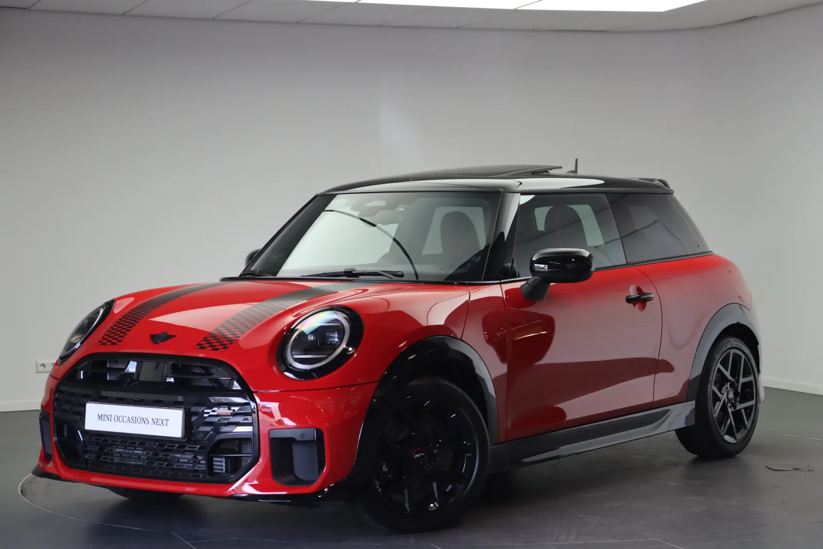 MINI Hatchback (2025) — foto 1