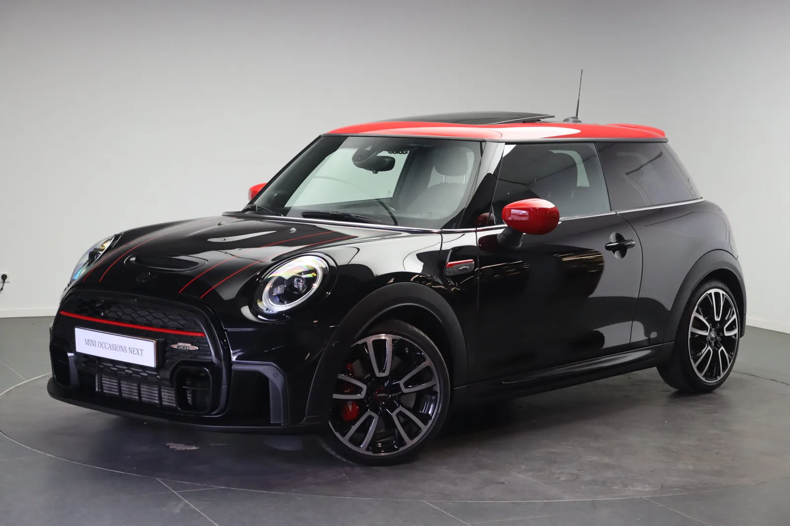 MINI Hatchback (2022) — foto 1
