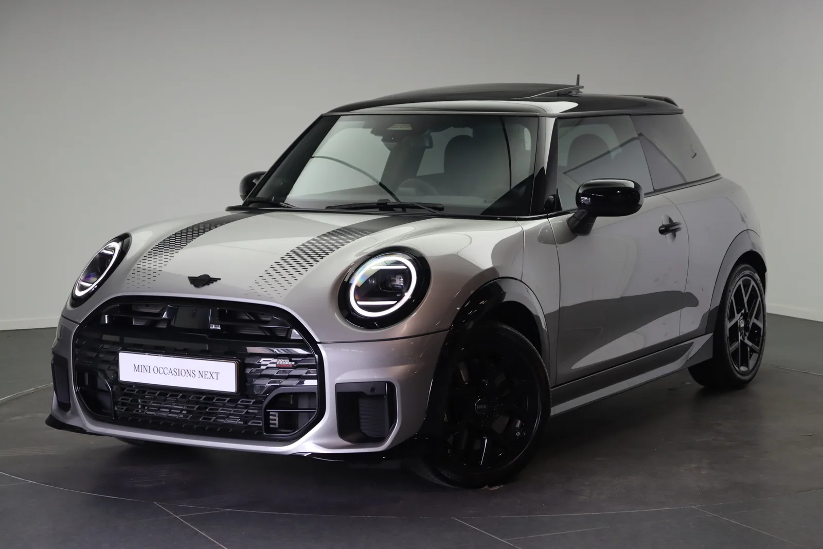 MINI Hatchback (2026) — foto 1