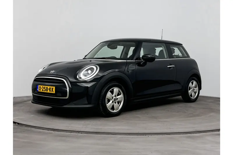 MINI Hatchback (2023)