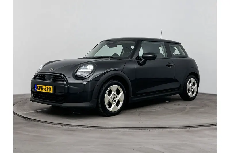MINI Hatchback (2024)