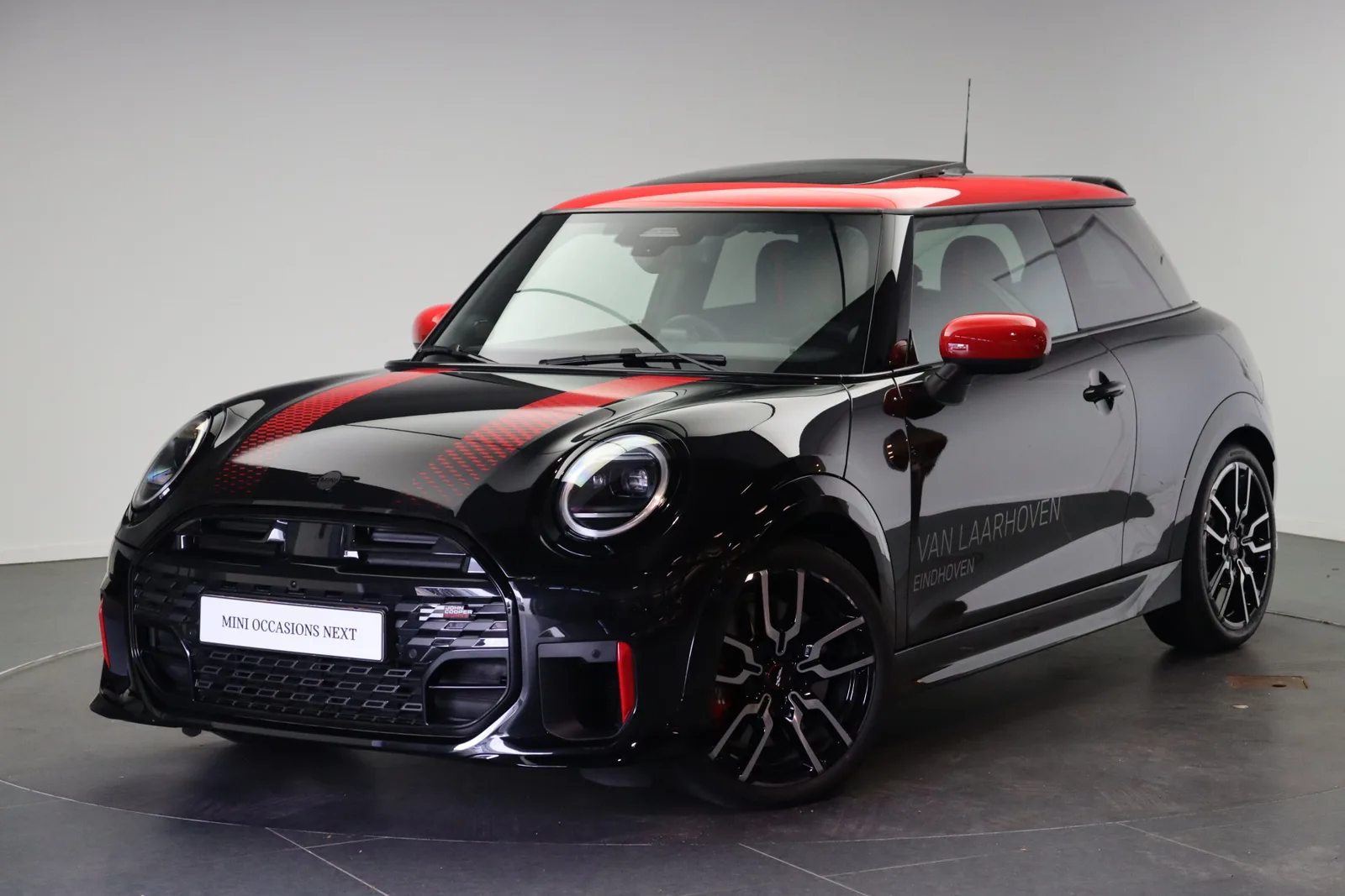 MINI John Cooper Works (2026) — foto 1