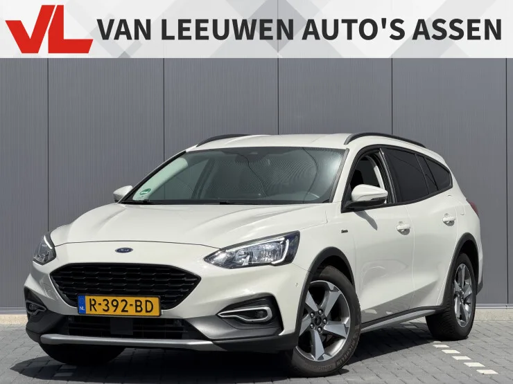 Ford Focus (2022) — foto 1