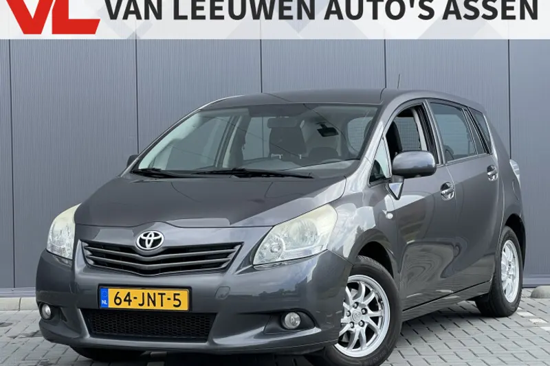 Toyota Verso (2009)