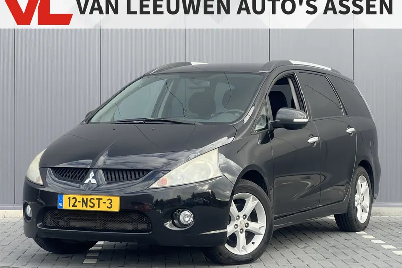 Mitsubishi Grandis (2010)