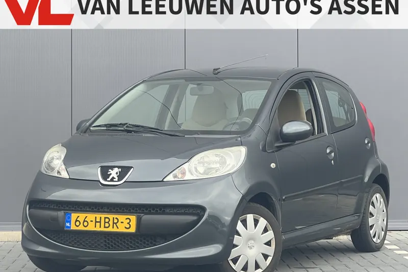 Peugeot 107 (2008)