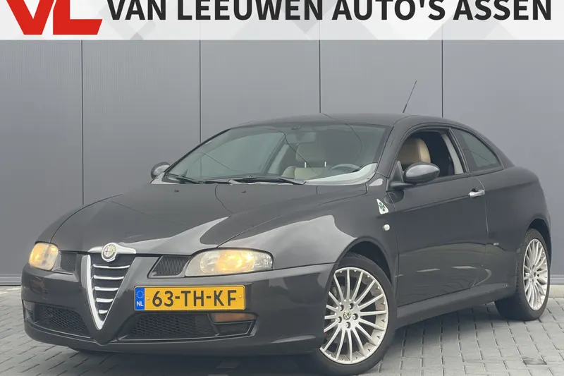 Alfa Romeo GT (2006)