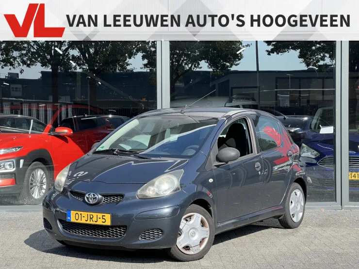 Toyota Aygo (2009) — foto 1