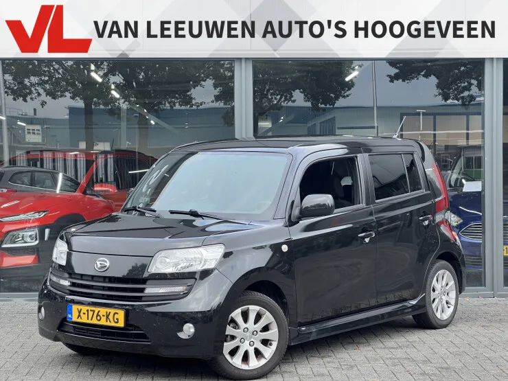 Daihatsu Materia (2010) — foto 1