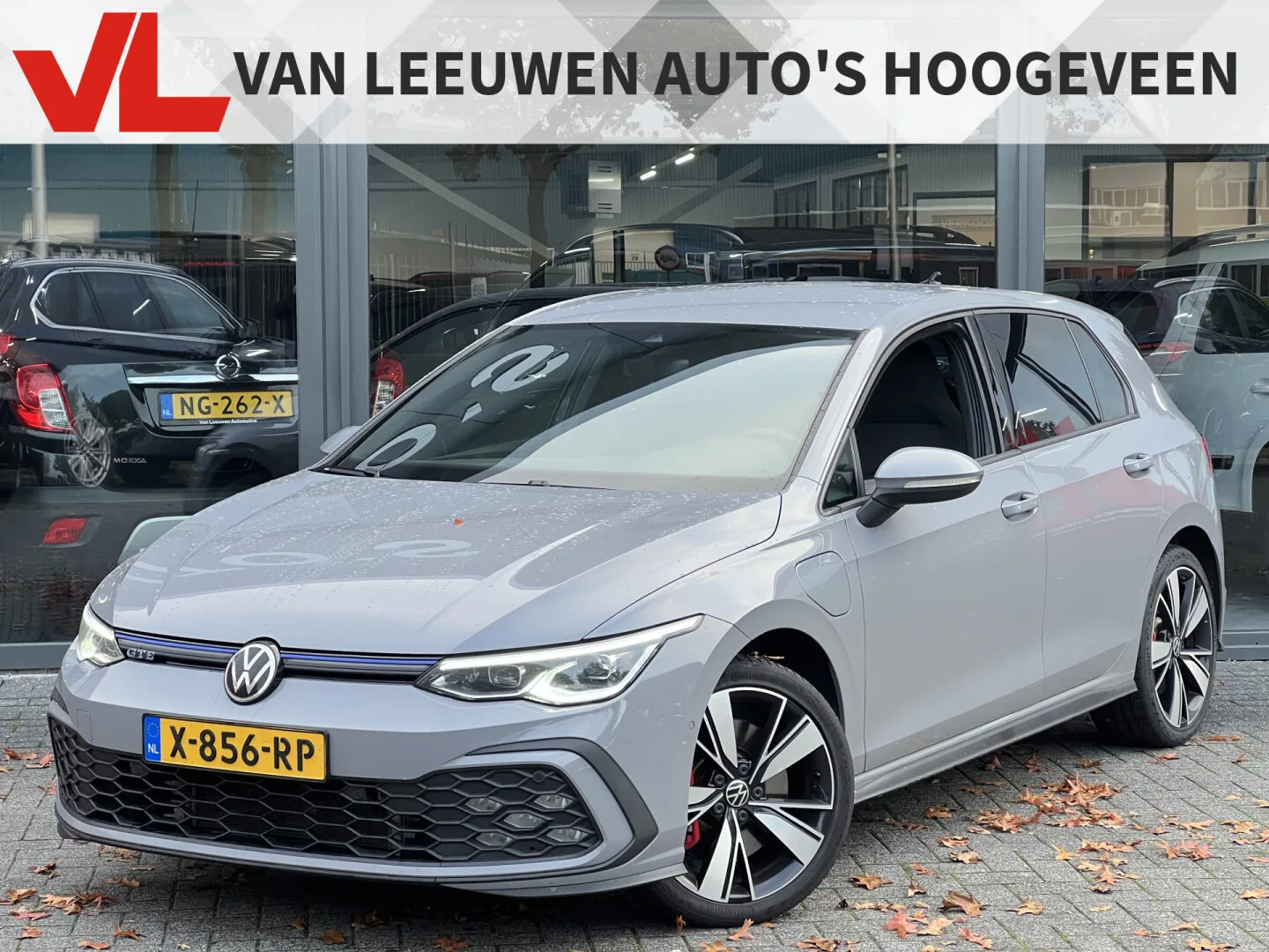 Volkswagen Golf (2020) — foto 1